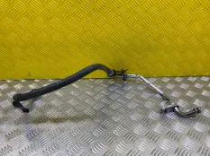 Трубка кондиционера Toyota Hilux (2005-2015) 2013 887040K681 ПИКАП 3.0 D 1KDFTV