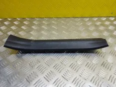 Накладка на порог внутренняя задняя правая Toyota Rav 4 (CA40) (2012-2019) 2013 6791742070 2.0 D 1ADFTV