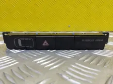 Кнопка аварийной сигнализации Fiat Fullback 2015 - 2020 2017 8002C293 ПИКАП 2.4 D KT0T