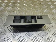 Блок управления стеклоподъемниками Nissan Navara (D40) 2004-2015 2007 25401JD00B ПИКАП 2.5 D YD25DDTI