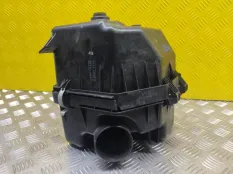 Корпус воздушного фильтра Toyota Rav 4 (CA40) (2012-2019) 2013 1770026360 2.0 D 1ADFTV