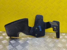 Дефлектор радиатора Toyota Hilux (2005-2015) 2013 532930K050 ПИКАП 3.0 D 1KDFTV, правый