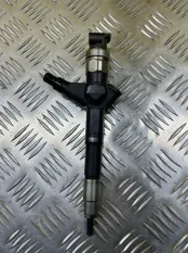 Форсунка топливная Nissan Navara (D40) 2004-2015 2007 16600EC00A ПИКАП 2.5 D YD25DDTI
