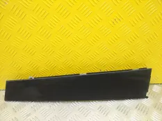 Накладка двери передней правой Volkswagen Sharan II 2010-2015 2013 7N5873902 2.0 D
