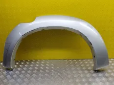 Молдинг крыла заднего левого Toyota Hilux (2005-2015) 2013 610620K220 ПИКАП 3.0 D 1KDFTV