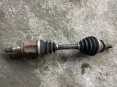 Полуось передняя правая (приводной вал, ШРУС) Nissan Navara (D40) 2004-2015 2012 39100EB300 ПИКАП 2.5 D YD25DDTI