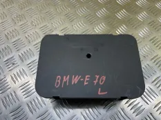 Решетка вентиляции кузова BMW X5 E70 (2006—2013) 2013 60829010 3.0 D N57