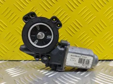 Моторчик стеклоподъемника Nissan Pathfinder (R51M) 2004-2013 2007 82731EB300 2.5 D YD25DDTI