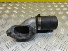 Патрубок интеркулера Toyota Land Cruiser 200 (2008-2021) 2015 1797251010