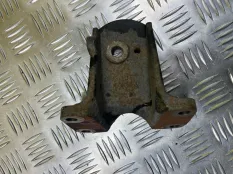 Кронштейн двигателя Toyota Land Cruiser Prado 150 (2009-2023) 2019 1231130061 2.8 D 1GDFTV