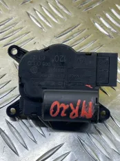 Моторчик заслонки печки Volkswagen Amarok (2010-2016) 2012 52411483R06 ПИКАП 2.0 D