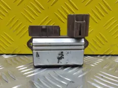 Блок управления форсунками Toyota Land Cruiser Prado 150 (2009-2023) 2016