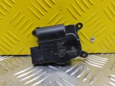 Моторчик заслонки печки Volkswagen Amarok (2010-2016) 2011 52411483R06 ПИКАП 2.0 D CDCA