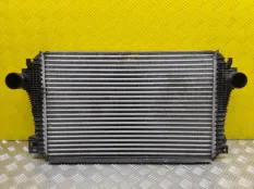 Интеркулер Volkswagen Amarok (2010-2016) 2011 2H0145804D ПИКАП 2.0 D CDCA
