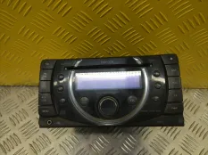 Магнитола Toyota Hilux (2005-2015) 2010 PZ47600212A0 ПИКАП 2.5 D 2KDFTV