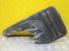 Брызговик передний правый Toyota Hilux (2005-2015) 2010 766210K110 ПИКАП 2.5 D 2KDFTV