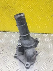 Корпус термостата Nissan Navara (D40) 2004-2015 2007 11061AU600 ПИКАП 2.5 D YD25DDTI