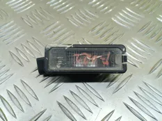 Фонарь подсветки номера Volkswagen Amarok (2010-2016) 2011 1K8943021 ПИКАП 2.0 D CDCA
