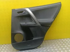 Обшивка двери задняя правая Toyota Rav 4 (CA40) (2012-2019) 2013 6763042550 2.0 D 1ADFTV