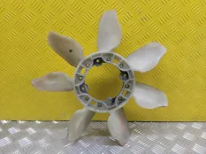 Крыльчатка вискомуфты Toyota Hilux (2005-2015) 2011 163610L020 ПИКАП 2.5 D 2KDFTV