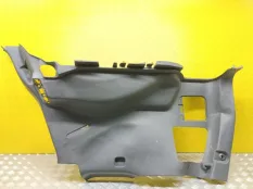 Обшивка багажника Toyota Land Cruiser Prado 150 (2009-2023) 2012 6474060010 2.7 I 2TRFE