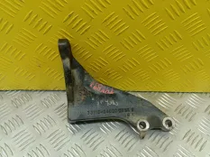 Кронштейн КПП Toyota Hilux (2005-2015) 2010 3311804020 ПИКАП 2.5 D 2KDFTV