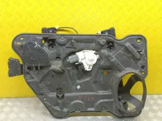 Стеклоподъемник электр. передний левый Dodge Journey (2007-2020) 2008 68043729AA 2.4 I ED3