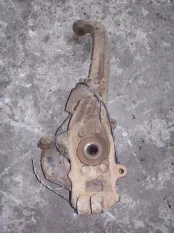 Кулак поворотный правый Nissan Navara (D40) 2004-2015 2010 400145X00C ПИКАП 2.5 D YD25DDTI