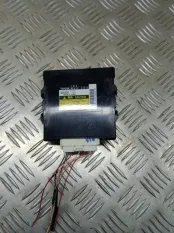 Блок управления полным приводом Toyota Rav 4 (XA30) (2005-2014) 2006 8963042010 2.0 I 1AZFE