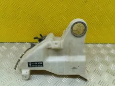 Бачок омывателя Toyota Hilux (2005-2015) 2013 8535571011 ПИКАП 3.0 D 1KDFTV