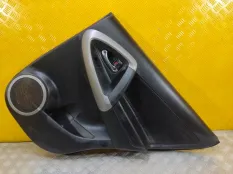 Обшивка двери задняя правая Toyota Rav 4 (XA30) (2005-2014) 2006 6763042330B0 2.0 I 1AZFE