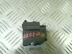 Моторчик заслонки печки Toyota Rav 4 (CA40) (2012-2019) 2014 8710642210 2.0 D 1ADFTV