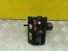 Кронштейн двигателя Toyota Rav 4 (CA40) (2012-2019) 2014 1231126130 2.0 D 1ADFTV