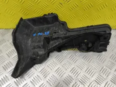 Крепление аккумулятора Land Rover Range Rover Sport I 2005-2013 2010 8H2218N379AB 3.0 D SDV6