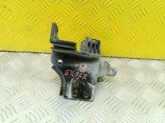 Кронштейн Nissan Pathfinder (R51M) 2004-2013 2010 2.5 D YD25DDTI