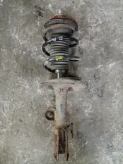 Амортизатор передний левый Toyota Rav 4 (CA40) (2012-2019) 2014 4852080346 2.0 D 1ADFTV