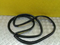 Уплотнитель Toyota Rav 4 (CA40) (2012-2019) 2014 2.0 D 1ADFTV