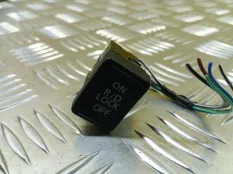 Кнопка блокировки дифференциала Mitsubishi L200 (2015-2022) 2019 8606A051