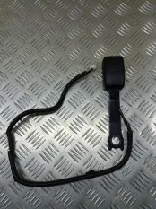 Ответная часть ремня безопасности Toyota Rav 4 (CA40) (2012-2019) 2014 7323042220 2.0 D 1ADFTV