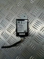 Блок управления двери Toyota Rav 4 (CA40) (2012-2019) 2014 8974042050 2.0 D 1ADFTV