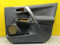 Обшивка двери передняя правая Toyota Rav 4 (CA40) (2012-2019) 2013 6761042B10 2.0 D 1ADFTV