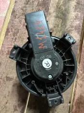 Моторчик печки Toyota Hilux (2015-2021) 2019 871030K490 2.4 D 2GDFTV