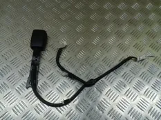 Ответная часть ремня безопасности Toyota Rav 4 (CA40) (2012-2019) 2013 7323042210 2.2 D 2ADFTV