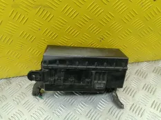 Блок предохранителей Mitsubishi L200 (2006-2015) 2009 MN141330 ПИКАП 2.5 D 4D56