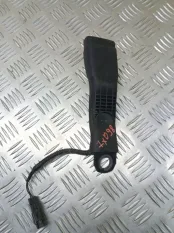 Ответная часть ремня безопасности Toyota Rav 4 (CA40) (2012-2019) 2013 7338042090C0 2.2 D 2ADFTV