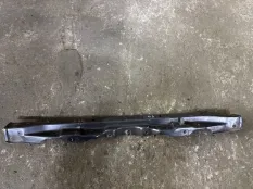 Планка под капот Toyota Hilux (2005-2015) 2015 532050K010 ПИКАП 2.5 D 2KDFTV