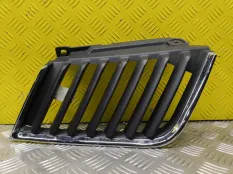 Решетка радиатора Mitsubishi L200 (2006-2015) 2011 MN142328