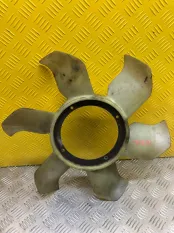 Крыльчатка вискомуфты Mitsubishi L200 (2006-2015) 2009 1320A015 ПИКАП 2.5 D 4D56