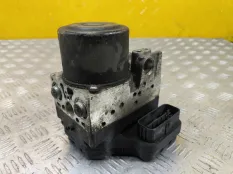 Блок ABS Toyota Rav 4 (XA30) (2005-2014) 2010