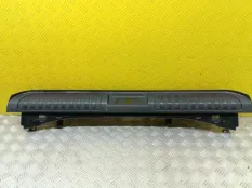 Накладка замка багажника Land Rover Range Rover Sport II (2013-2022) 2016 DK62425A92AC 3.0 D SDV6
